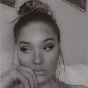 Meet your Posher, Mackenzie